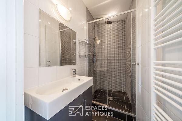 Atelier d’artiste en duplex au dernier étage