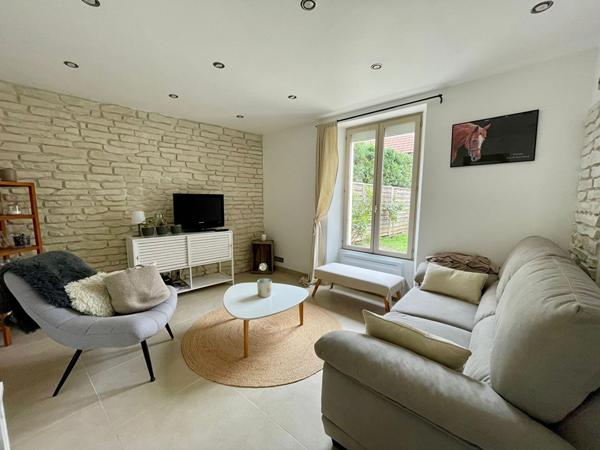 Bennecourt, centre bourg, Maison 4 pièces, 3 chambres, jardin