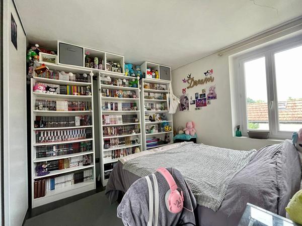 Bennecourt, centre bourg, Maison 4 pièces, 3 chambres, jardin