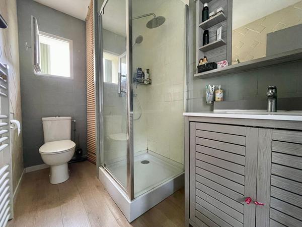 Bennecourt, centre bourg, Maison 4 pièces, 3 chambres, jardin