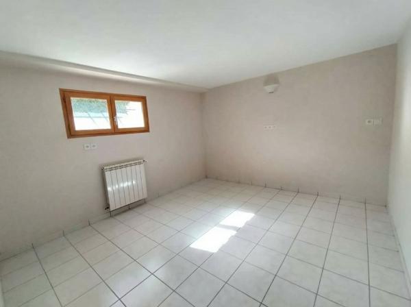 Maison 135m² avec dépendances, double espace de vie et énorme potentiel 41200 Romorantin- Lanthenay (secteur Nord)