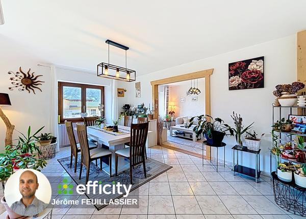 Appartement
         4 pièces
        - 106 m² Exclusivité 285 000 € *