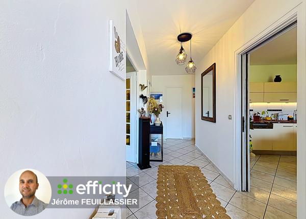 Appartement
         4 pièces
        - 106 m² Exclusivité 285 000 € *