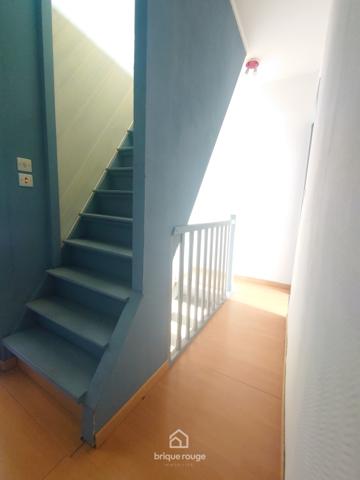 Charmante maison de ville dans secteur prisé !