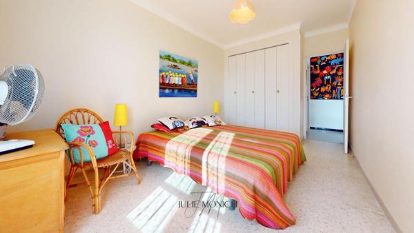 APPARTEMENT VUE MER AVEC BALCON - place de parking, cave