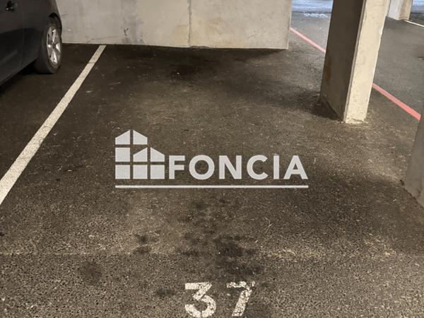 Location Appartement 2 pièces 47.96 m² - 260/274 RUE DU CANNIER Le Lavandou 83980