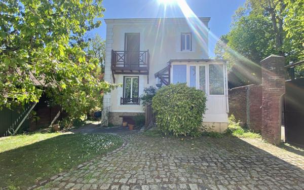 Maison à vendre    5 pièces •  Montmorency