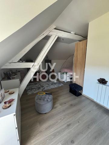 Maison - 6 pièces - 158m²