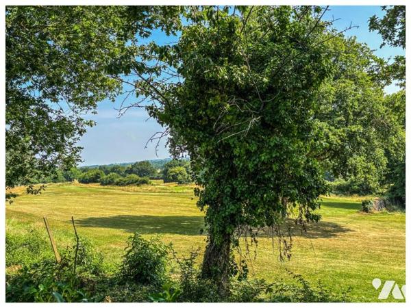 Maison d’architecte avec vue imprenable sur le golf – Calme, volumes et élégance