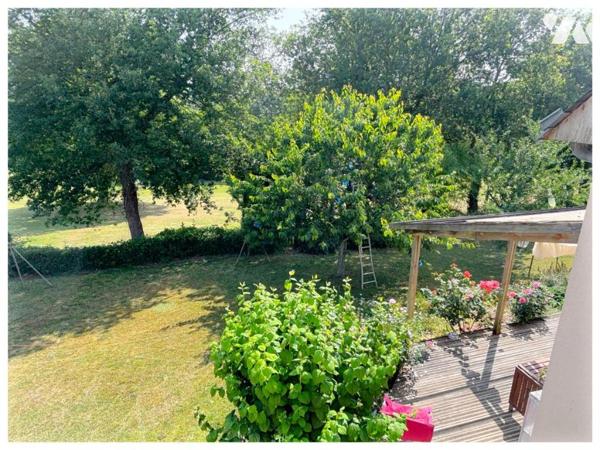 Maison d’architecte avec vue imprenable sur le golf – Calme, volumes et élégance