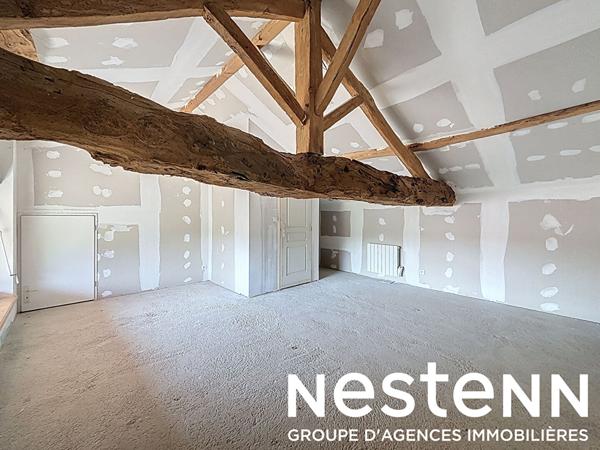 A vendre : Belle propriete avec grand terrain et vue degagee - proche CRECHES SUR SAONE 71680