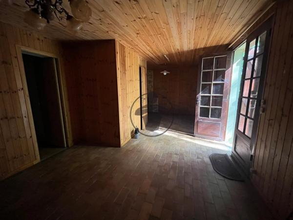 Vente                                                      Maison
                        
                     2 pièces                                         à Caulaincourt