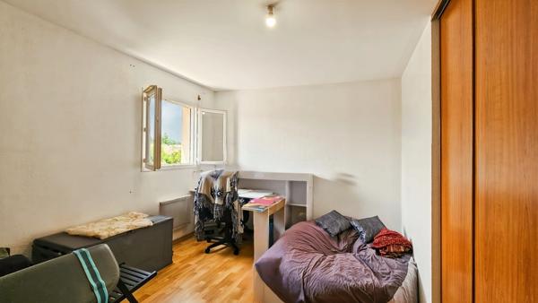 Maison à vendre 5 pièces, 4 chambres avec jardin et garage à LALOUBERE (65)