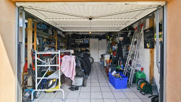 Maison à vendre 5 pièces, 4 chambres avec jardin et garage à LALOUBERE (65)