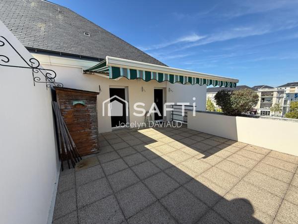 ST BARTHELEMY D'ANJOU, Centre ville, au 3° et dernier étage, T3 de 78 m2 avec terrasse de 30 m2