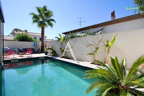 RARE SUR PEROLS - BELLE MAISON 4 FACES EN R+1 - 5 PIÈCES - 105 M2 - 3 CHB - PISCINE - JARDIN 335 M2 ENVIRON LOCATION MEUBLÉE A L'ANNÉE