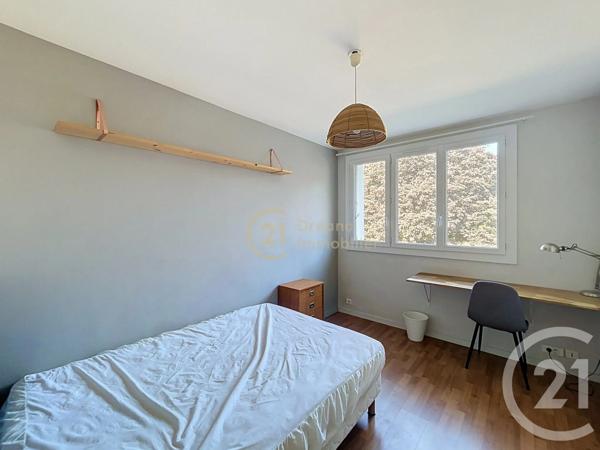Appartement T3 à vendre  3 pièces - 57,57 m 2   ST JACQUES DE LA LANDE  - 35