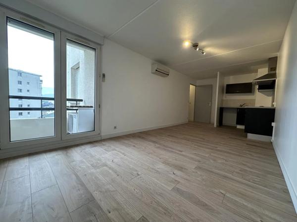 Appartement à louer à Chambéry (73000)
