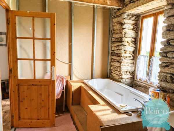 Maison
                                                                                                                                                                                                                                                                                                                        5 pièce(s)                                                                                                                                                                                                          3 chambre(s)                                                                                                                                                                                                          75  m²