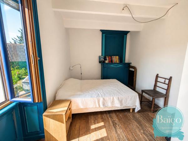 Maison
                                                                                                                                                                                                                                                                                                                        5 pièce(s)                                                                                                                                                                                                          3 chambre(s)                                                                                                                                                                                                          75  m²