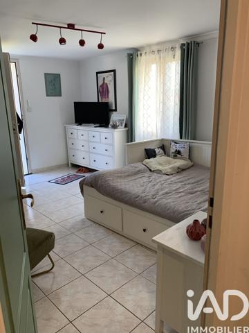 Maison à vendre 6 pièces 130 m² Saint-Geniès-de-Malgoirès