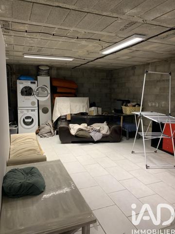 Maison à vendre 6 pièces 130 m² Saint-Geniès-de-Malgoirès