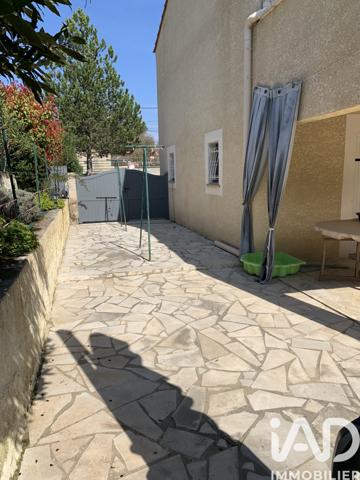 Maison à vendre 6 pièces 130 m² Saint-Geniès-de-Malgoirès