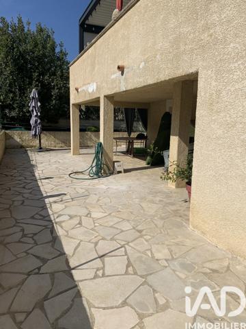 Maison à vendre 6 pièces 130 m² Saint-Geniès-de-Malgoirès