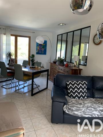 Maison à vendre 6 pièces 130 m² Saint-Geniès-de-Malgoirès