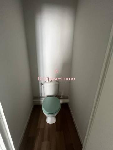 Appartement à louer 4 pièces de 84 m²