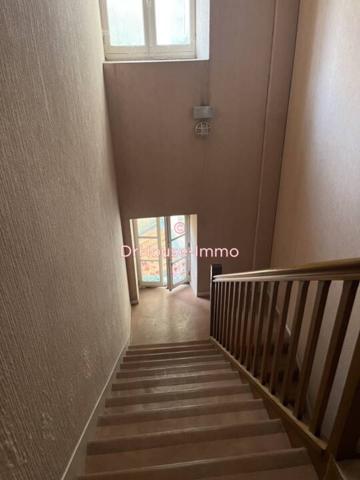 Appartement à louer 4 pièces de 84 m²