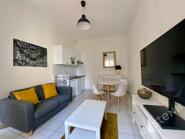 AGEN - Quartier Sacré Coeur - T2 entièrement rénové et meublé à louer