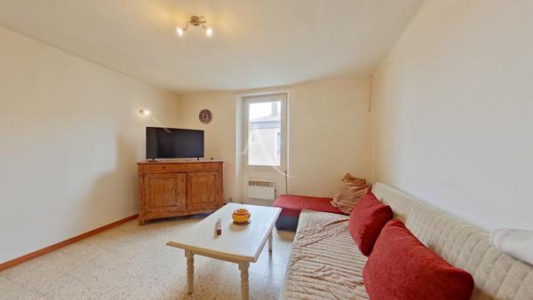 FOND DE COMMERCE RESTAURATION PIZZERIA AVEC TERRASSE RESERVE ET APPARTEMENT