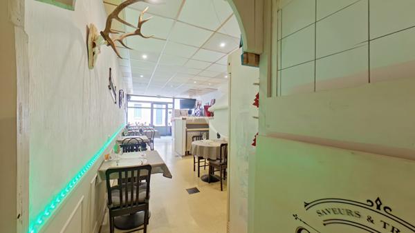 FOND DE COMMERCE RESTAURATION PIZZERIA AVEC TERRASSE RESERVE ET APPARTEMENT