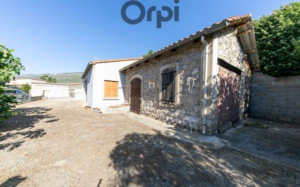 Maison à vendre    5 pièces •  Tuchan