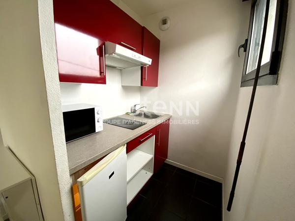 À louer T2 meublé de 36,17 m² avec parking en sous-sol Quartier Jolimont / Roseraie