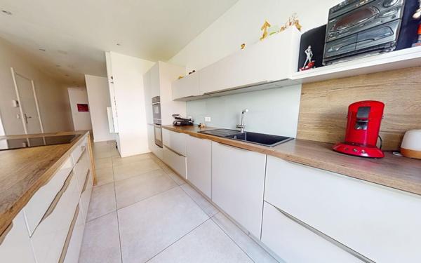 Appartement à vendre    6 pièces • 169 m2 Schiltigheim