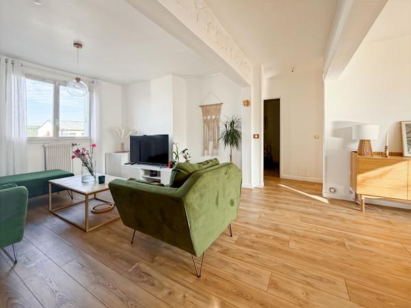 Appartement Rénové Igny 4 pièce(s) 71,83 m2
