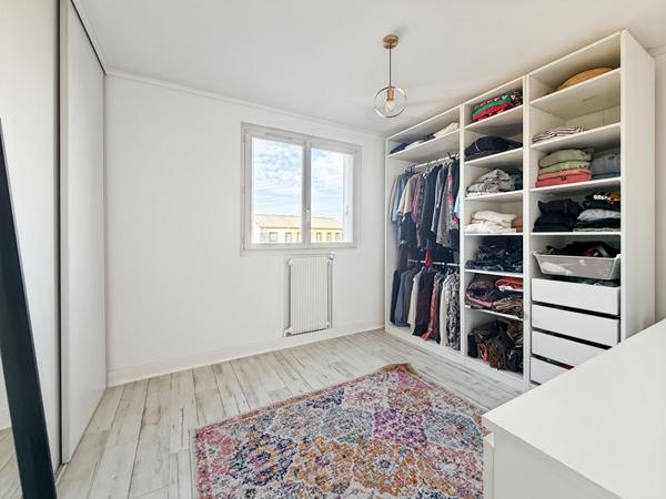 Appartement Rénové Igny 4 pièce(s) 71,83 m2