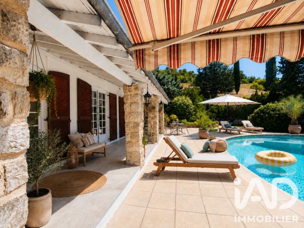 Maison à vendre 10 pièces 176,2 m² Saint-Privat-des-Vieux