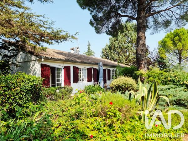 Maison à vendre 10 pièces 176,2 m² Saint-Privat-des-Vieux