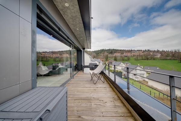 Maison
         4 pièces
        - 150 m² 595 000 € *