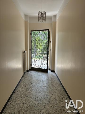 Maison à vendre 7 pièces 230 m² Saint-Pierre-lès-Nemours