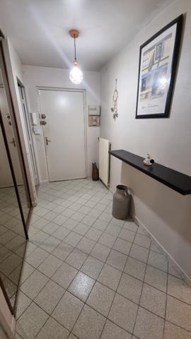 Appartement 3 pièces à vendre à Torcy, avec terrasse proche rerA