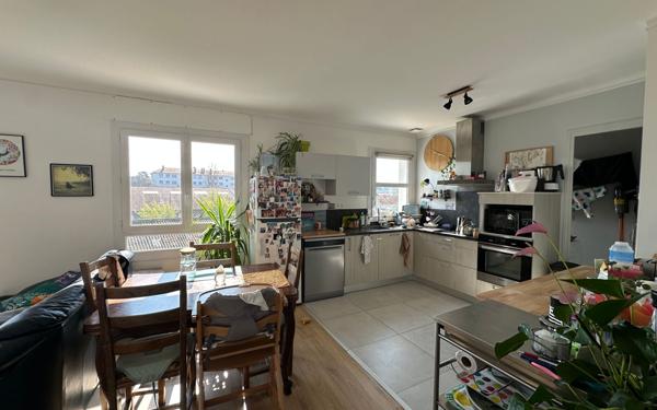 Appartement à vendre    3 pièces •  Valence