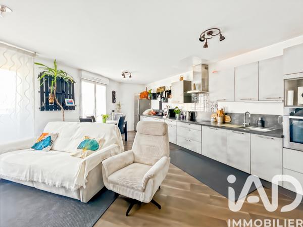 Appartement à vendre 3 pièces 62 m² Montfermeil