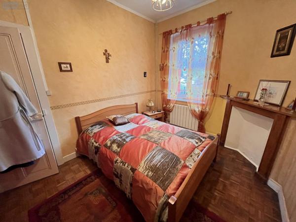 Maison individuelle à vendre à Champagnac dans le Cantal (15350), ref : 106T-15029