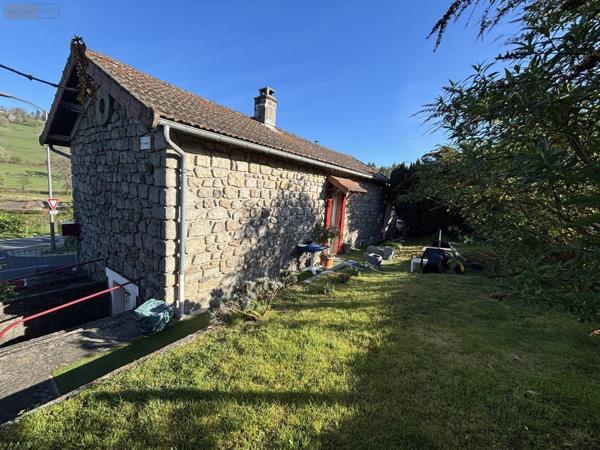 Maison individuelle à vendre à Champagnac dans le Cantal (15350), ref : 106T-15029