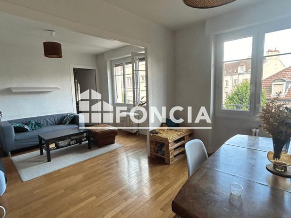 Location Appartement 5 pièces 90.86 m² - 33 RUE DEVOSGE Dijon 21000