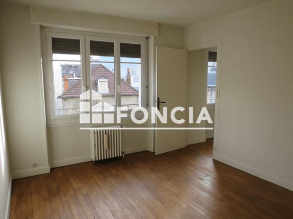 Location Appartement 5 pièces 90.86 m² - 33 RUE DEVOSGE Dijon 21000